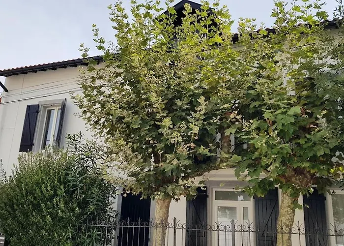 House Very Closed To The Beautiful Сasa de vacaciones *